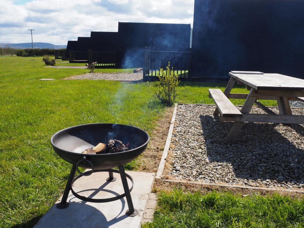 Carrowmena School House & Glamping Hotel Limavady Buitenkant foto