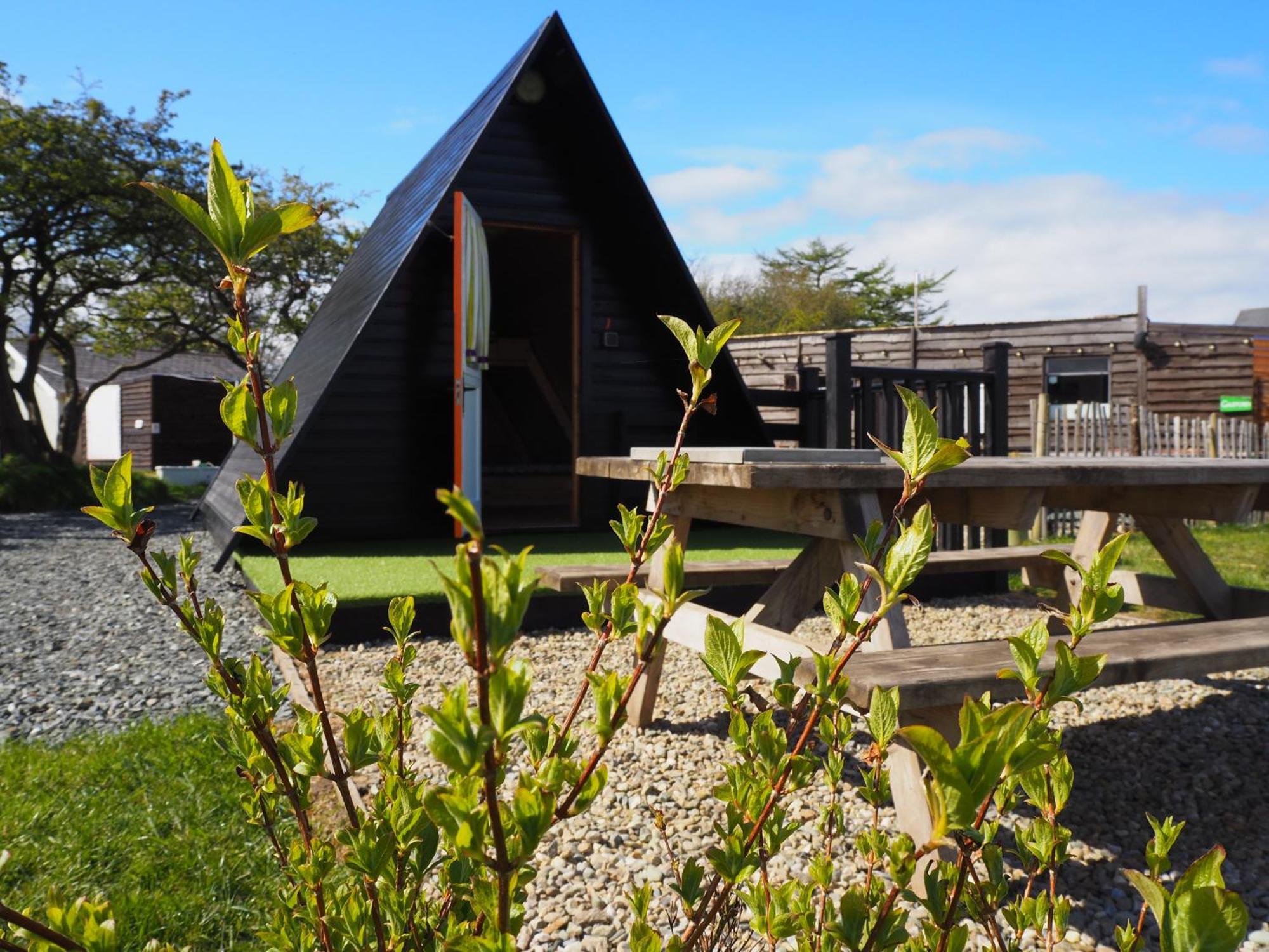 Carrowmena School House & Glamping Hotel Limavady Buitenkant foto